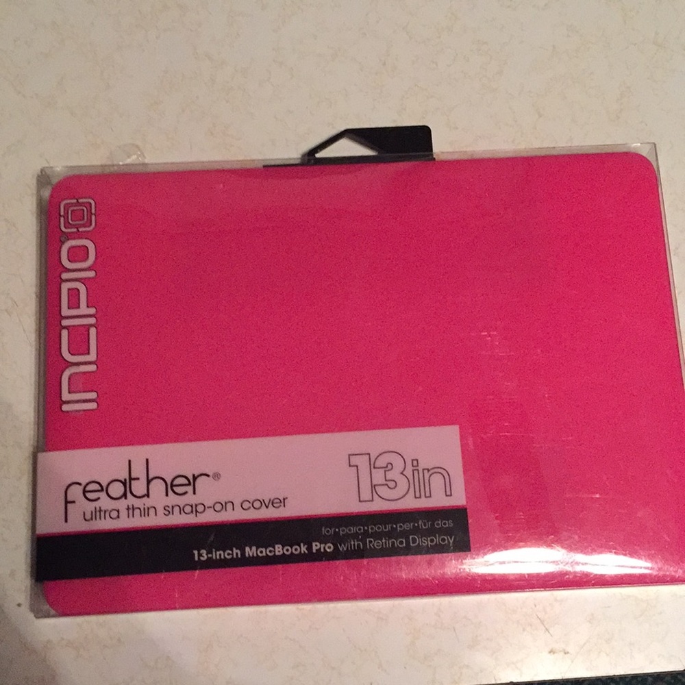 MacBook Pro 13 inch snap on cover